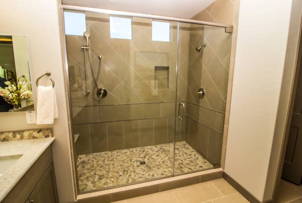 Shower Door Near Me High-Quality Installations at Your Convenience